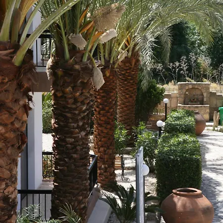 Lejlighedshotel Anna 3*